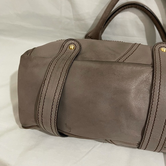 Authentic Valentino Garavani Shoulder Bag - Picture 16 of 16